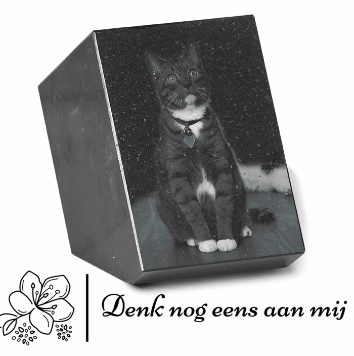 A137LASER | Massief blok + Tekst + Lasertekening | 8x11x8cm