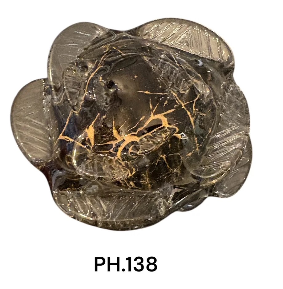 Roos van glas met asbestemming.