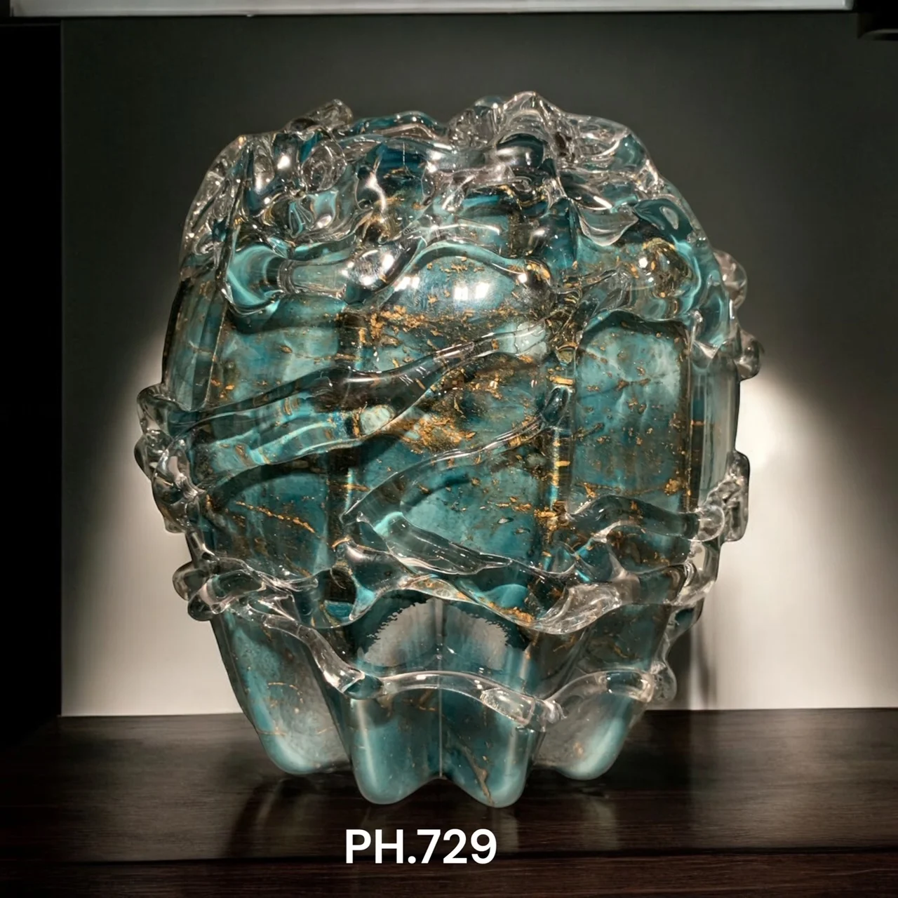 Wikkel design urn Groen /goud.